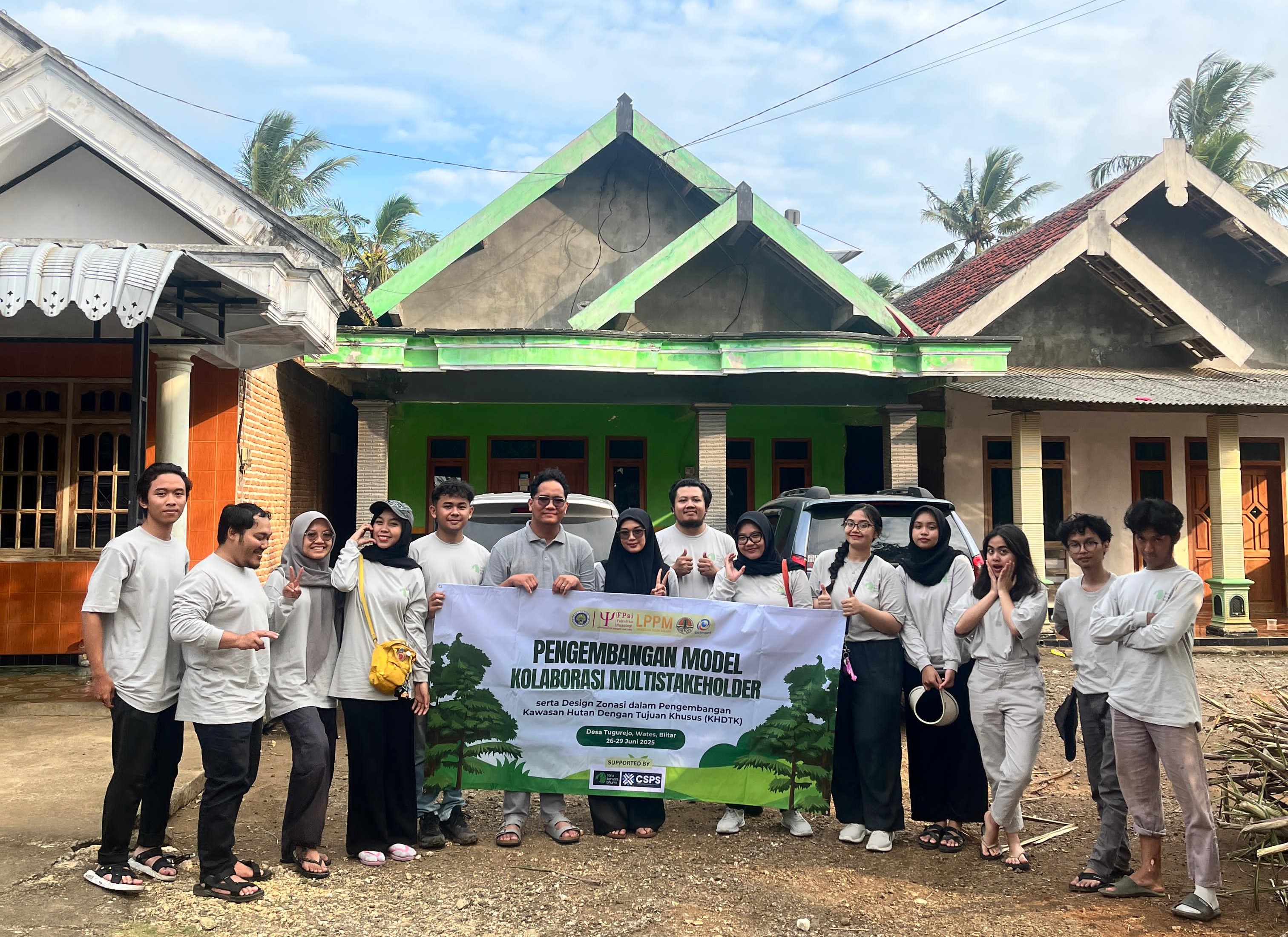 Tim dan Komunitas Taru Karuna Bhumi